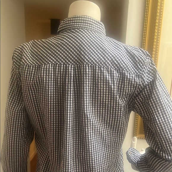 button up - Picture 5 of 8